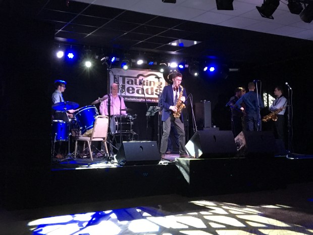 Tuba-libre-saxophone